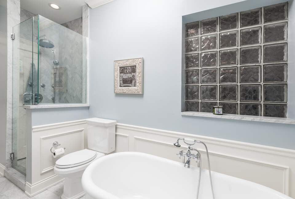 Lincoln Park Duplex - Chicago, Illinois