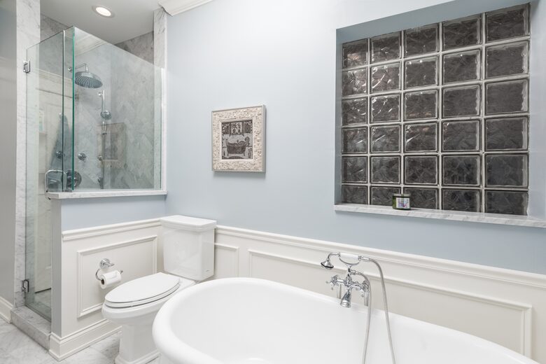 Lincoln Park Duplex - Chicago, Illinois