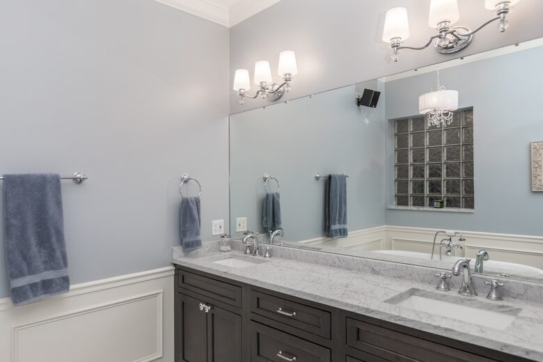 Lincoln Park Duplex - Chicago, Illinois