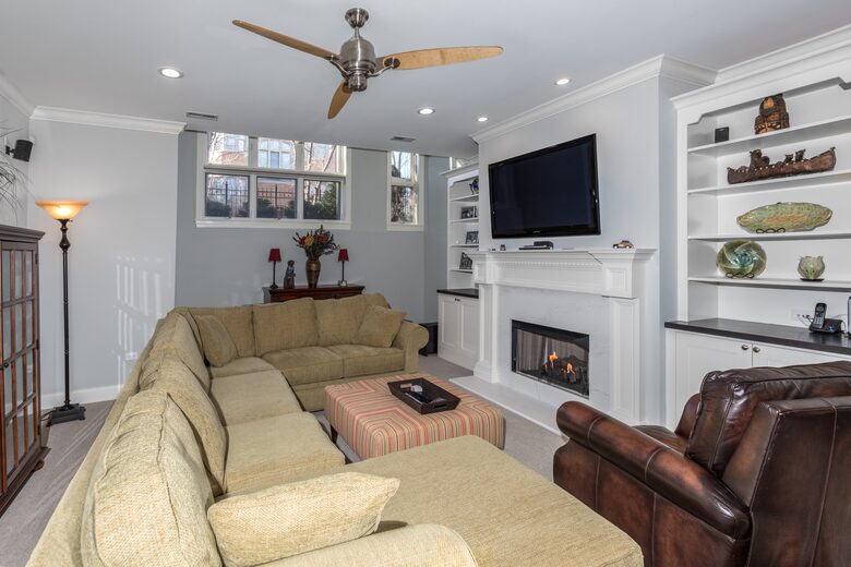 Lincoln Park Duplex - Chicago, Illinois