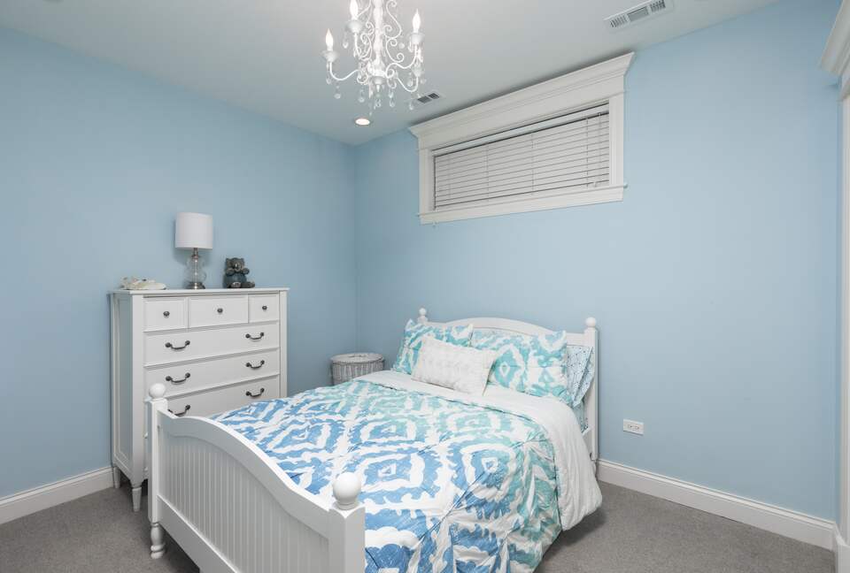 Lincoln Park Duplex - Chicago, Illinois