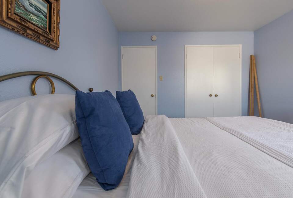 The Original Ventura Beach Cottage - Ventura, California