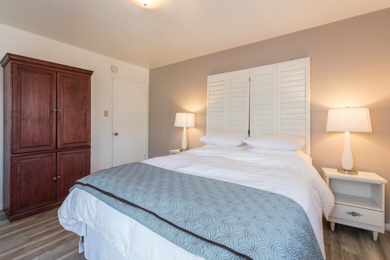 The Original Ventura Beach Cottage - Ventura, California