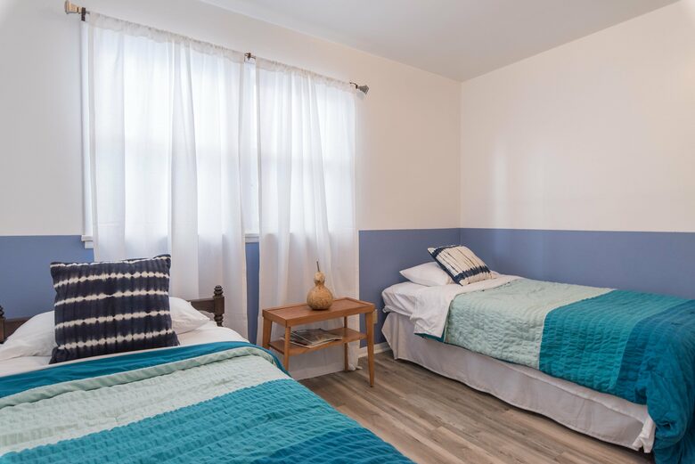 The Original Ventura Beach Cottage - Ventura, California