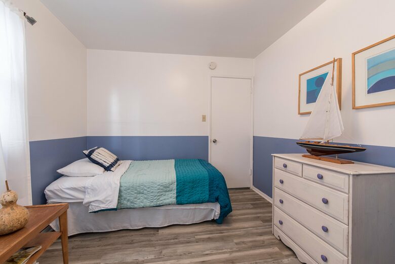 The Original Ventura Beach Cottage - Ventura, California