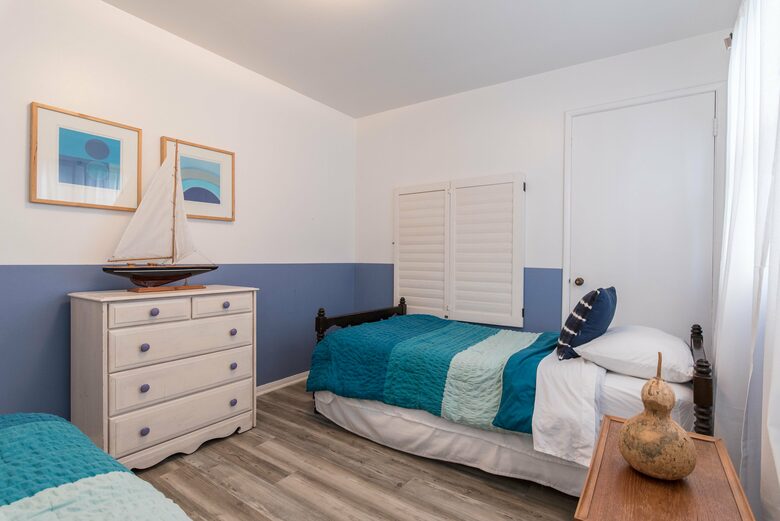 The Original Ventura Beach Cottage - Ventura, California