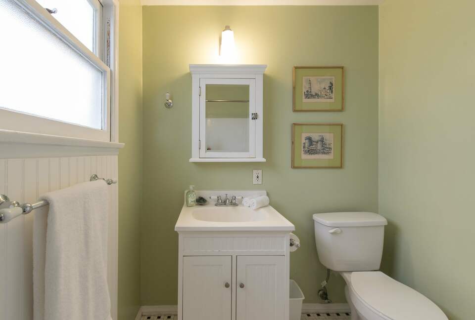 The Original Ventura Beach Cottage - Ventura, California