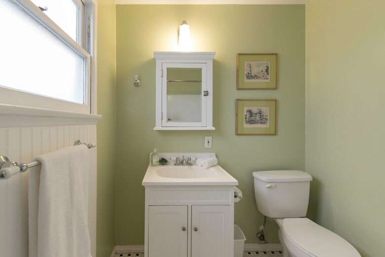 The Original Ventura Beach Cottage - Ventura, California