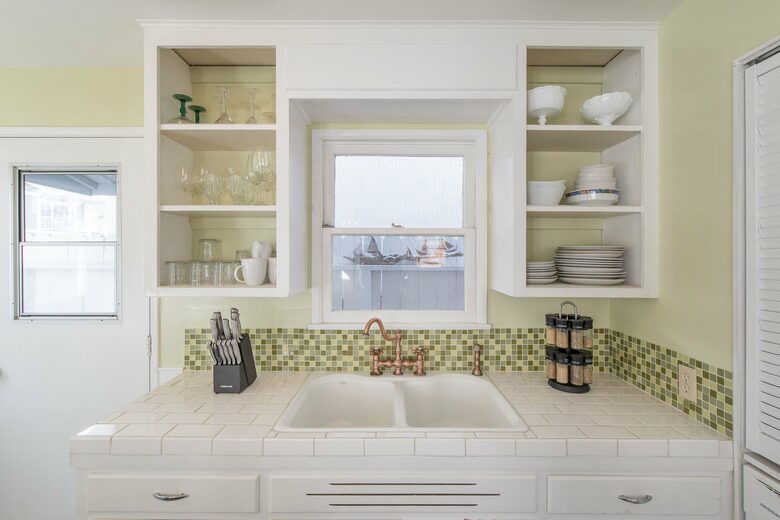 The Original Ventura Beach Cottage - Ventura, California