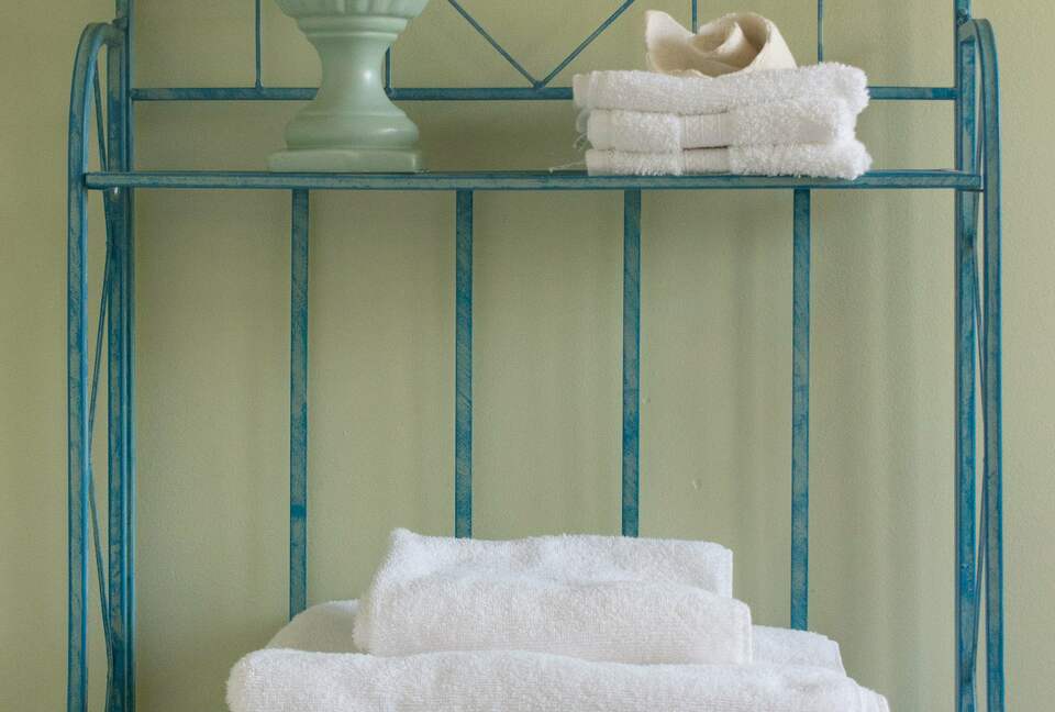 The Original Ventura Beach Cottage - Ventura, California