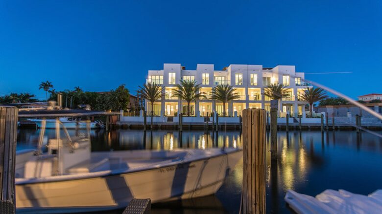 SkY255 - 4 Bedroom Townhouse - Lauderdale by the Sea, Florida