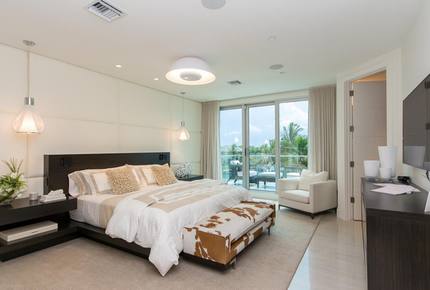 SkY255 - 4 Bedroom Townhouse - Lauderdale by the Sea, Florida