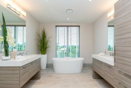 SkY255 - 4 Bedroom Townhouse - Lauderdale by the Sea, Florida