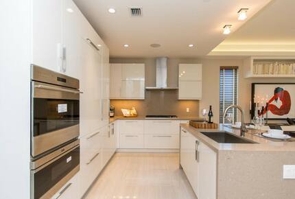 SkY255 - 4 Bedroom Townhouse - Lauderdale by the Sea, Florida