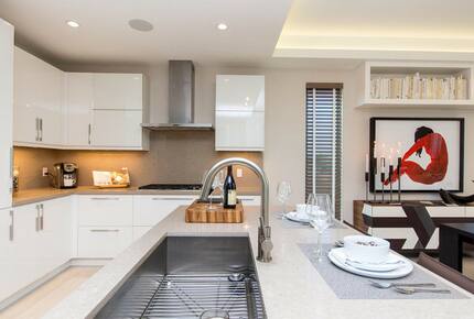 SkY255 - 4 Bedroom Townhouse - Lauderdale by the Sea, Florida