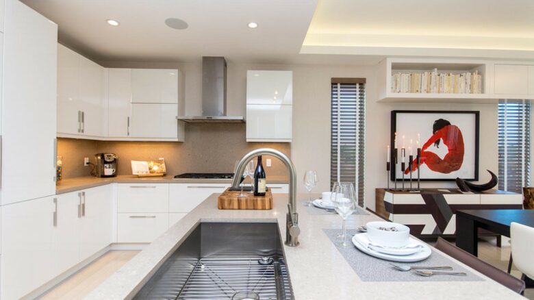 SkY255 - 4 Bedroom Townhouse - Lauderdale by the Sea, Florida