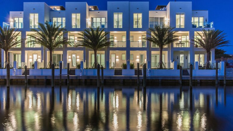 SkY255 - 4 Bedroom Townhouse - Lauderdale by the Sea, Florida