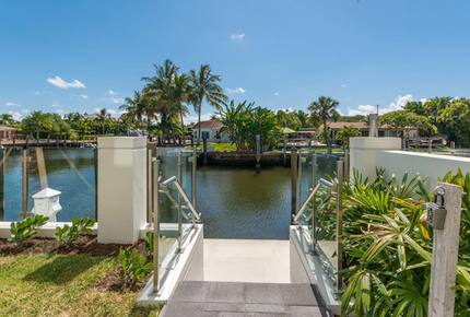 SkY255 - 4 Bedroom Townhouse - Lauderdale by the Sea, Florida