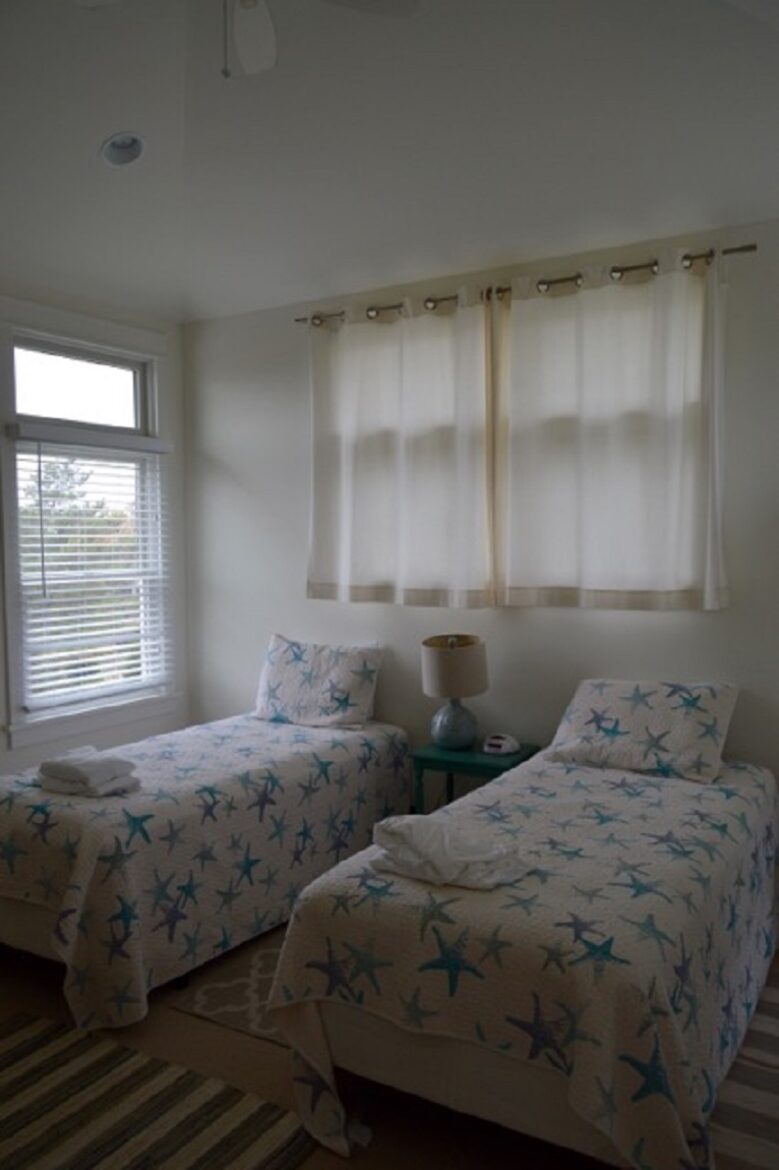 Lovely Loveladies - Long Beach Island, New Jersey