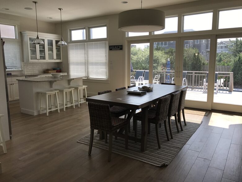 Lovely Loveladies - Long Beach Island, New Jersey