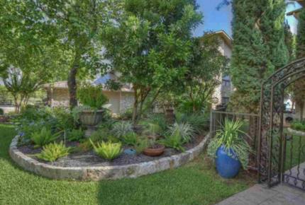 Horseshoe Bay Luxury Lakehouse - La Mansion - Horseshoe Bay, Texas