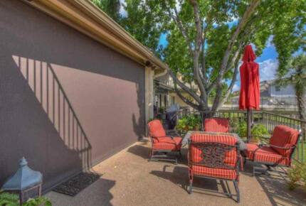 Horseshoe Bay Luxury Lakehouse - La Mansion - Horseshoe Bay, Texas