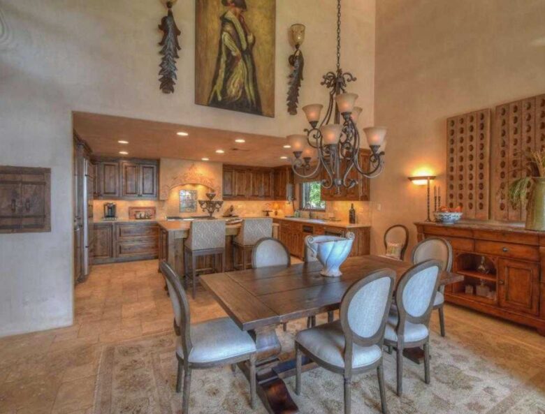 Horseshoe Bay Luxury Lakehouse - La Mansion - Horseshoe Bay, Texas