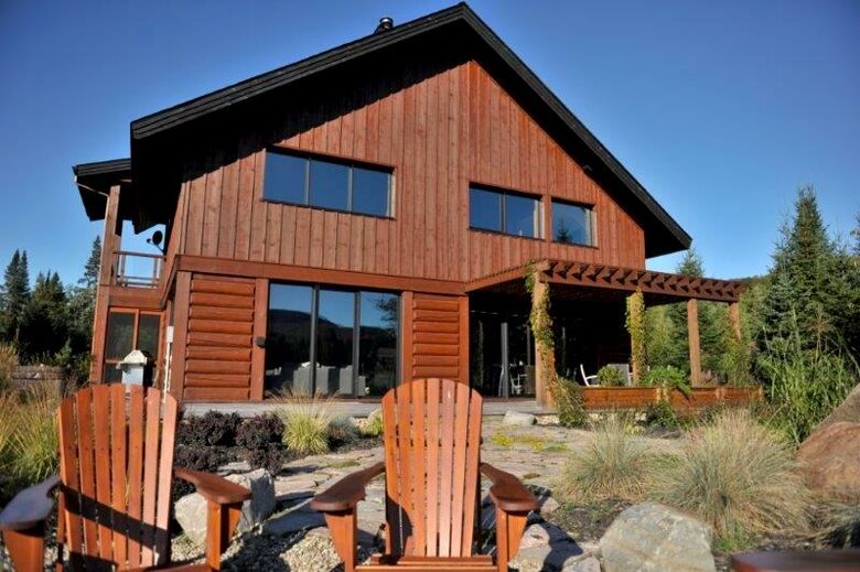 Luxury on the River - Lac Supérieur, Canada