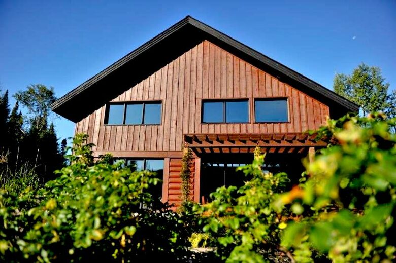 Luxury on the River - Lac Supérieur, Canada