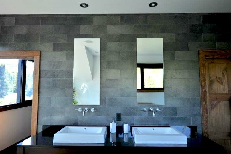 Luxury on the River - Lac Supérieur, Canada