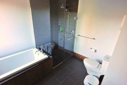 Luxury on the River - Lac Supérieur, Canada