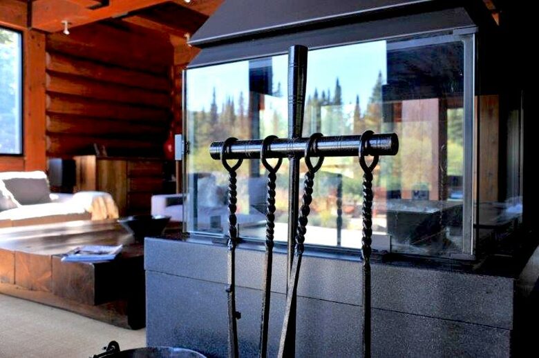 Luxury on the River - Lac Supérieur, Canada