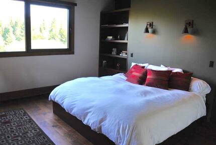 Luxury on the River - Lac Supérieur, Canada