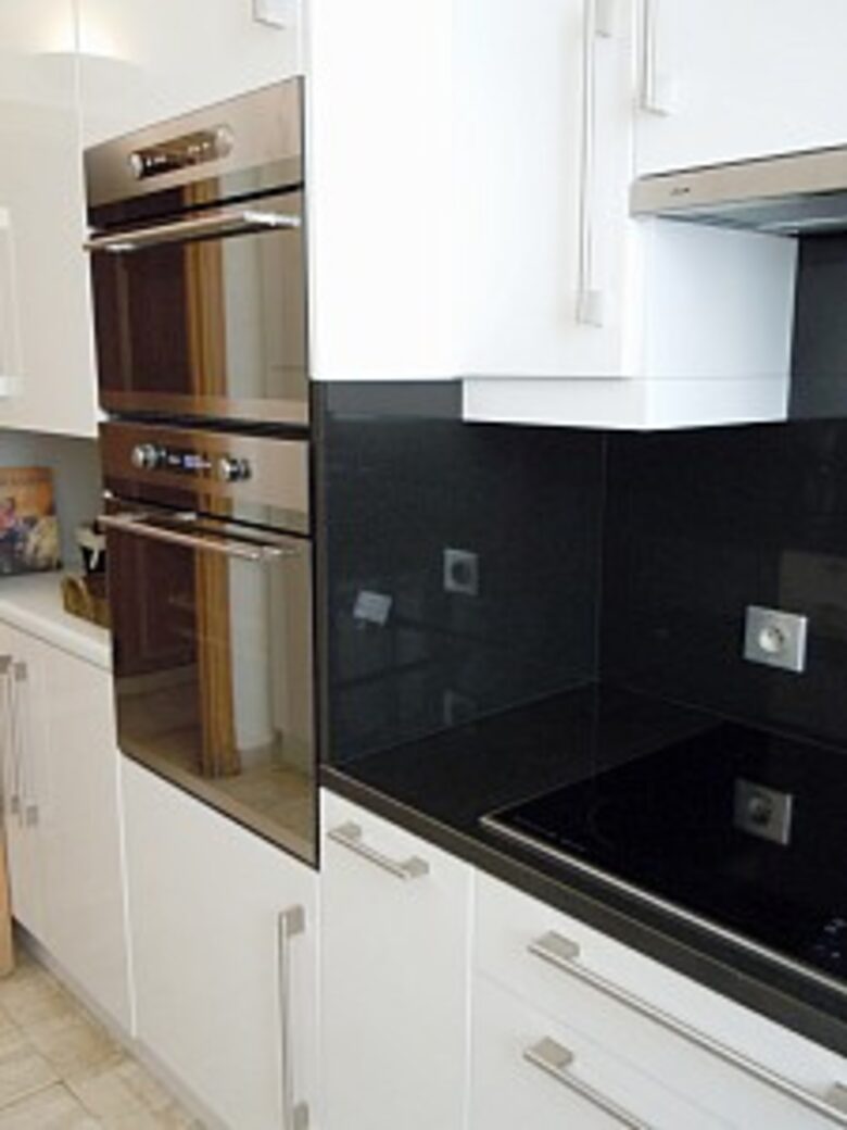 Rue de Seine - Paris, France