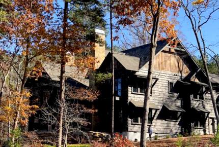 Rustic Luxury Lake House - Lake Keowee, South Carolina
