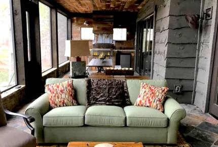 Rustic Luxury Lake House - Lake Keowee, South Carolina