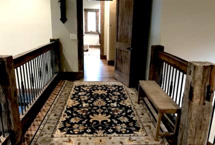 Rustic Luxury Lake House - Lake Keowee, South Carolina