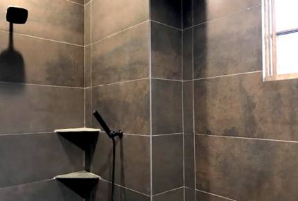 Rustic Luxury Lake House - Lake Keowee, South Carolina