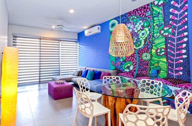 Happiness at Lunada - Playa del Carmen, Mexico