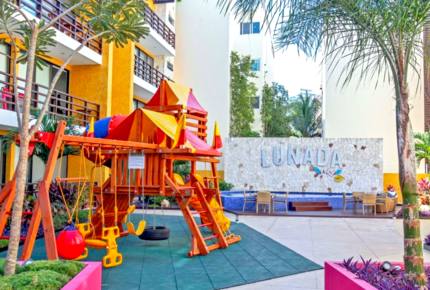 Happiness at Lunada - Playa del Carmen, Mexico