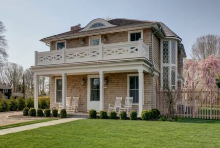 Traditional East Hampton Home - East Hampton, New York