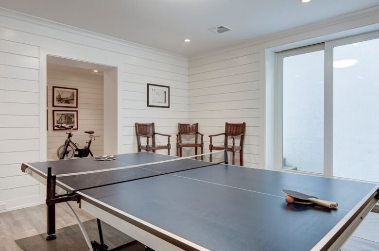 Traditional East Hampton Home - East Hampton, New York