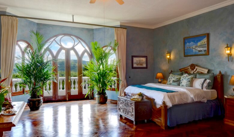 El Castillo de Esparza - Esparza, Costa Rica