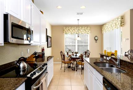 Windsor Hills Retreat - Kissimmee, Florida