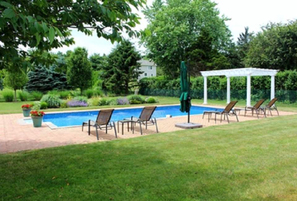 Hampton’s Delight - Water Mill, New York