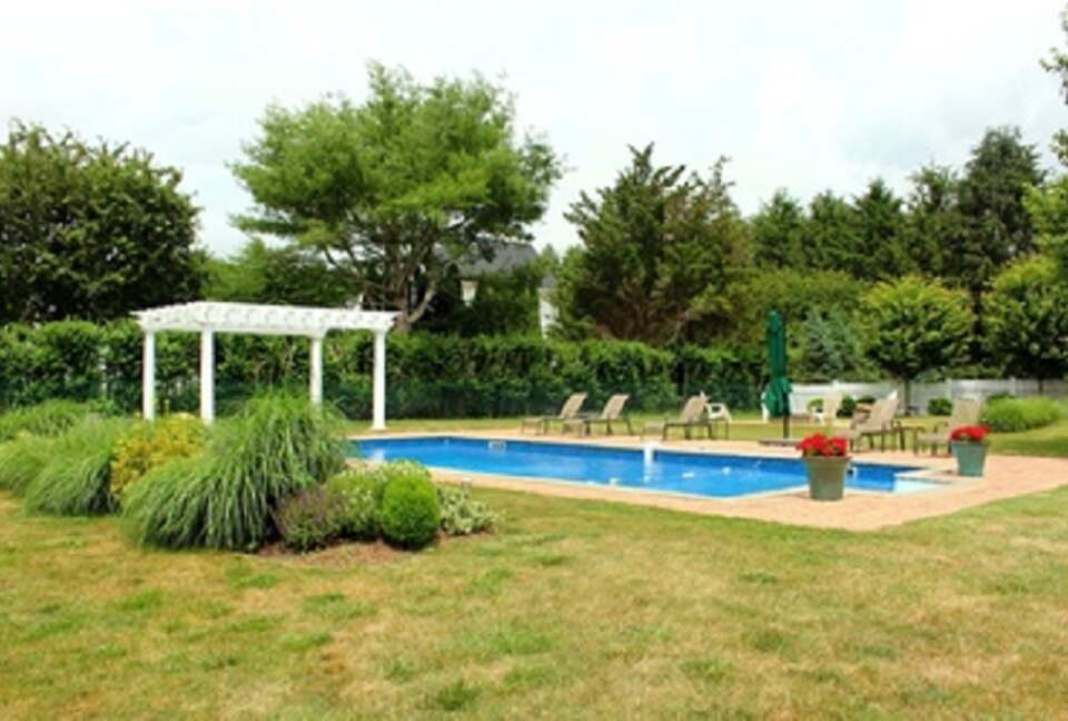 Hampton’s Delight - Water Mill, New York