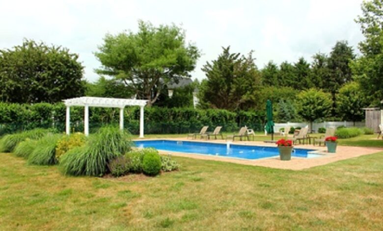 Hampton’s Delight - Water Mill, New York