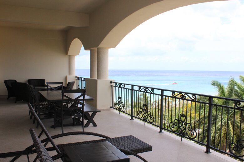 Landmark Resort of Cozumel - 3 Bedroom Residence with Ocean View (410) - Cozumel, Mexico