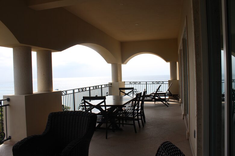 Landmark Resort of Cozumel - 3 Bedroom Residence with Ocean View (510) - Cozumel, Mexico