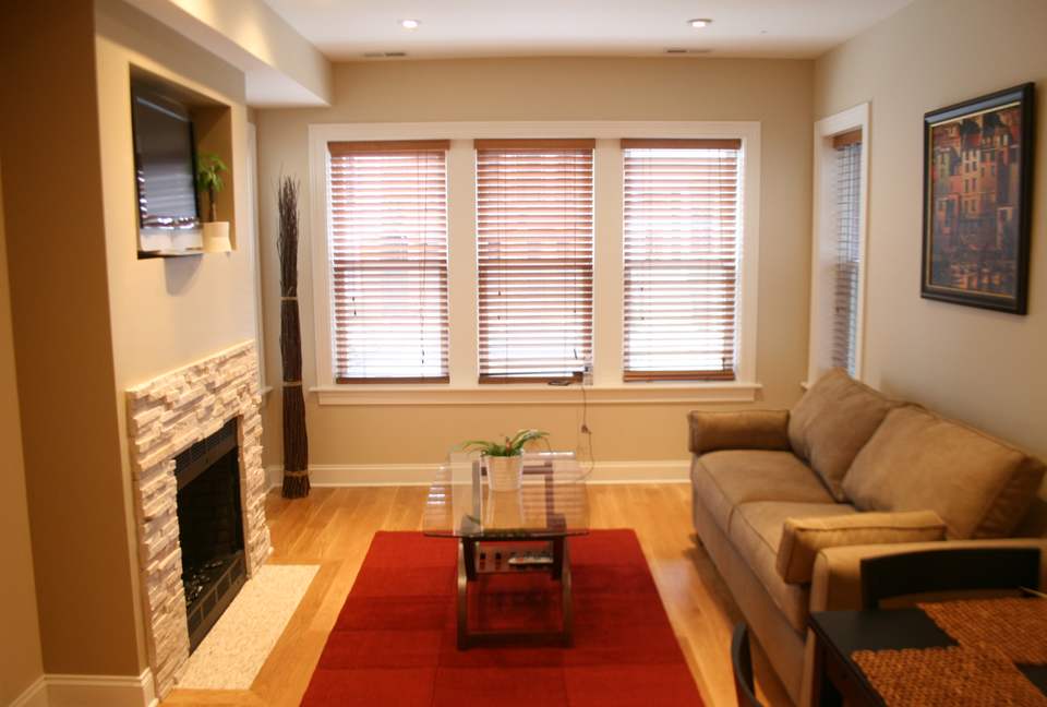 Village North In Chicago - Chicago, Illinois